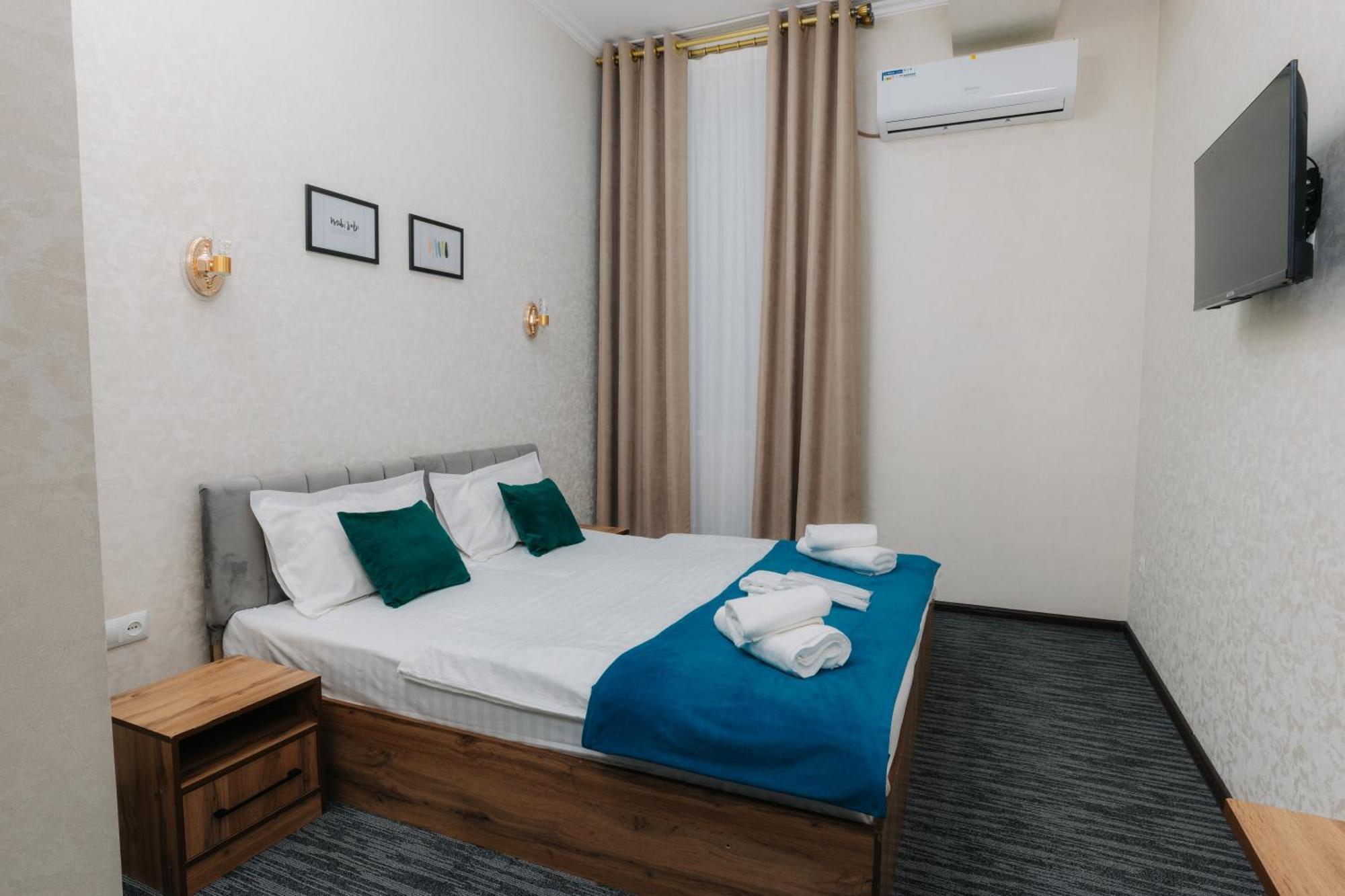 Resident Hotel Ташкент Екстериор снимка