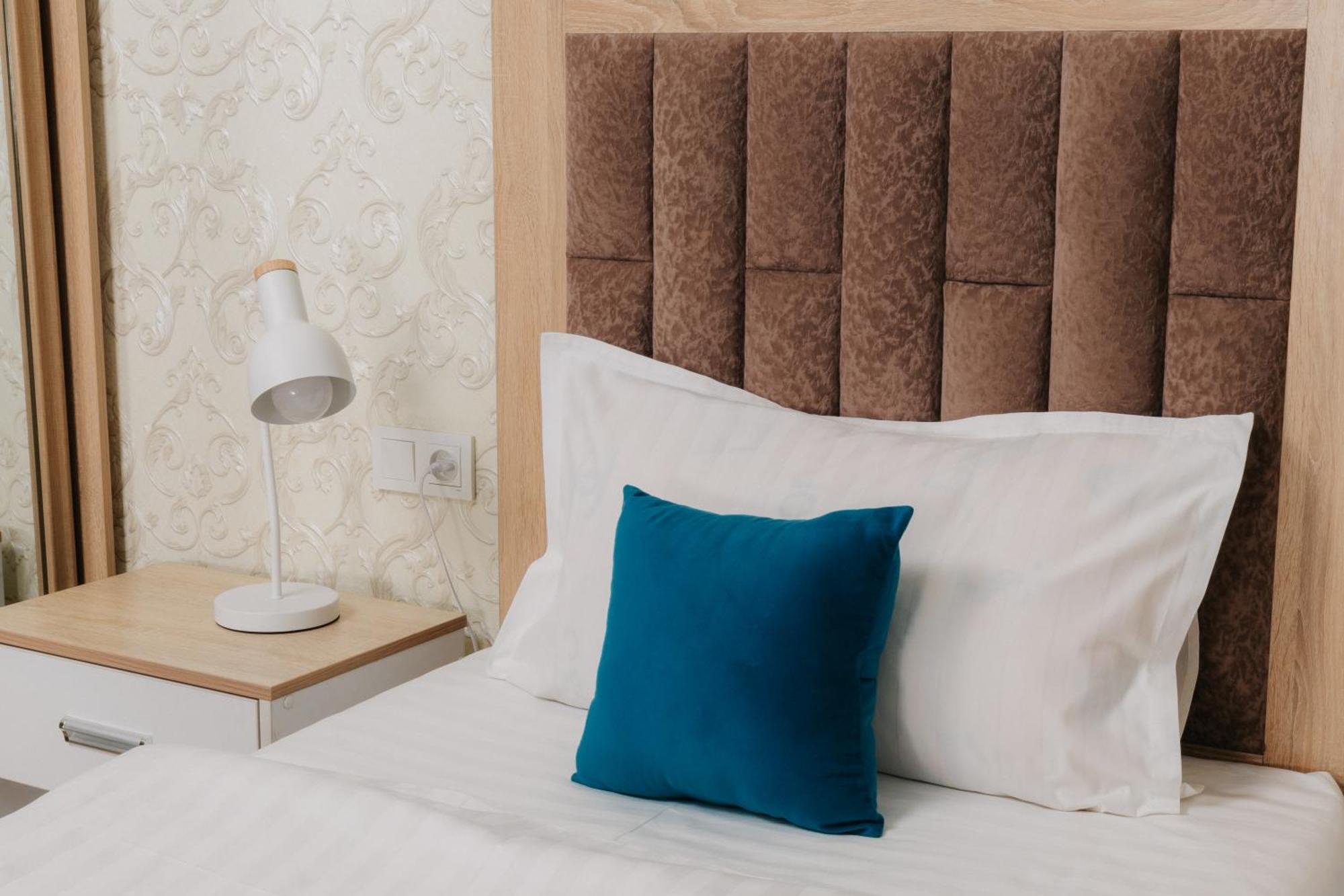 Resident Hotel Ташкент Екстериор снимка
