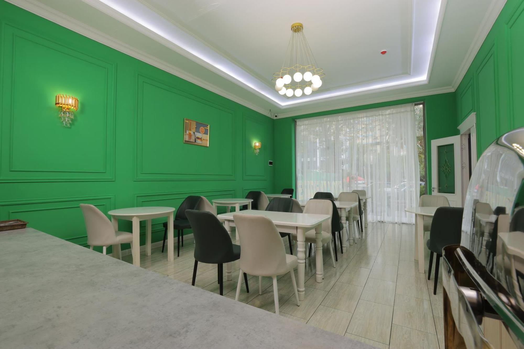 Resident Hotel Ташкент Екстериор снимка